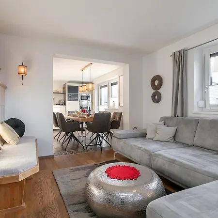 Kaiser Σπίτι διακοπών